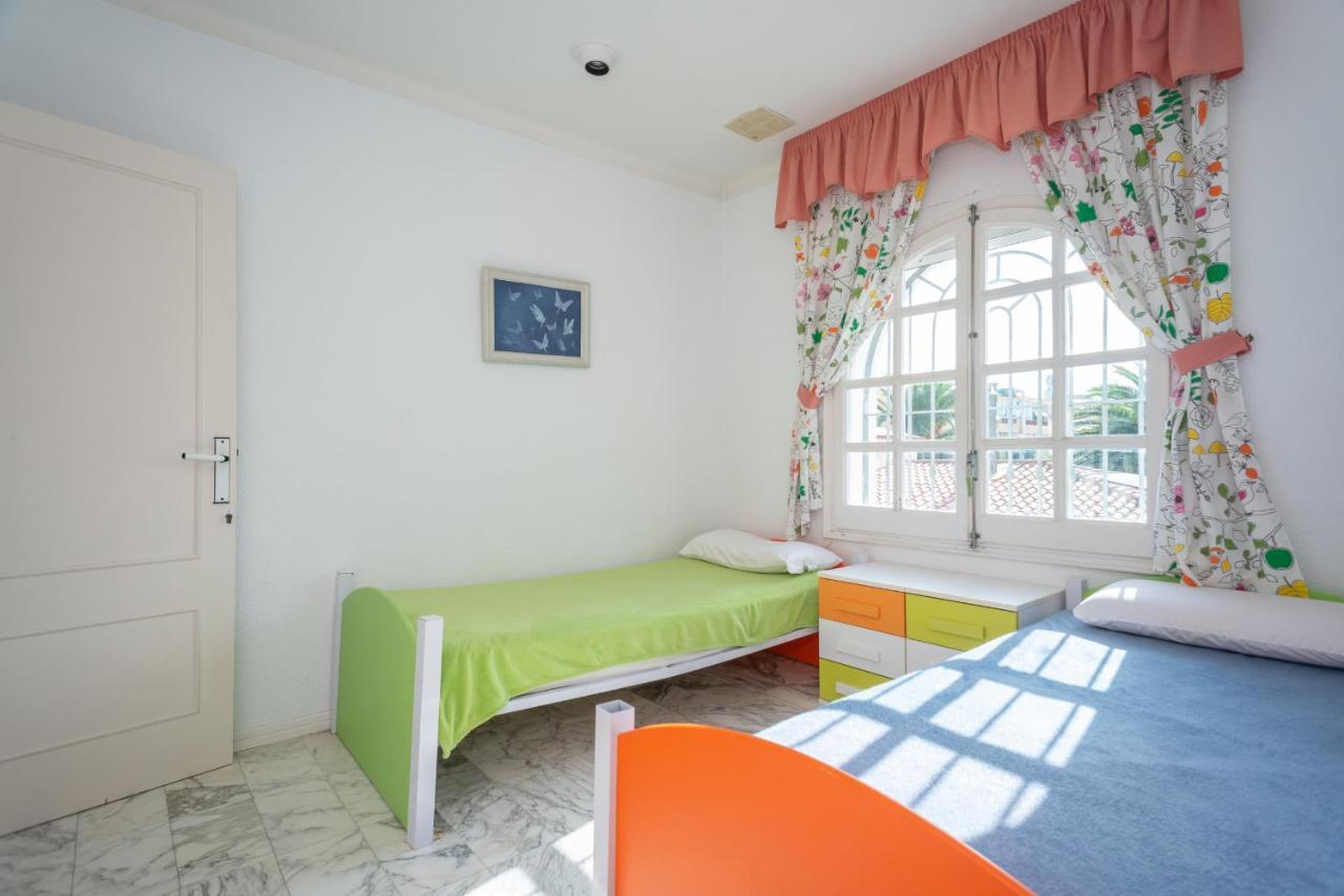 Villa Requesens On Canal Empuriabrava Zewnętrze zdjęcie