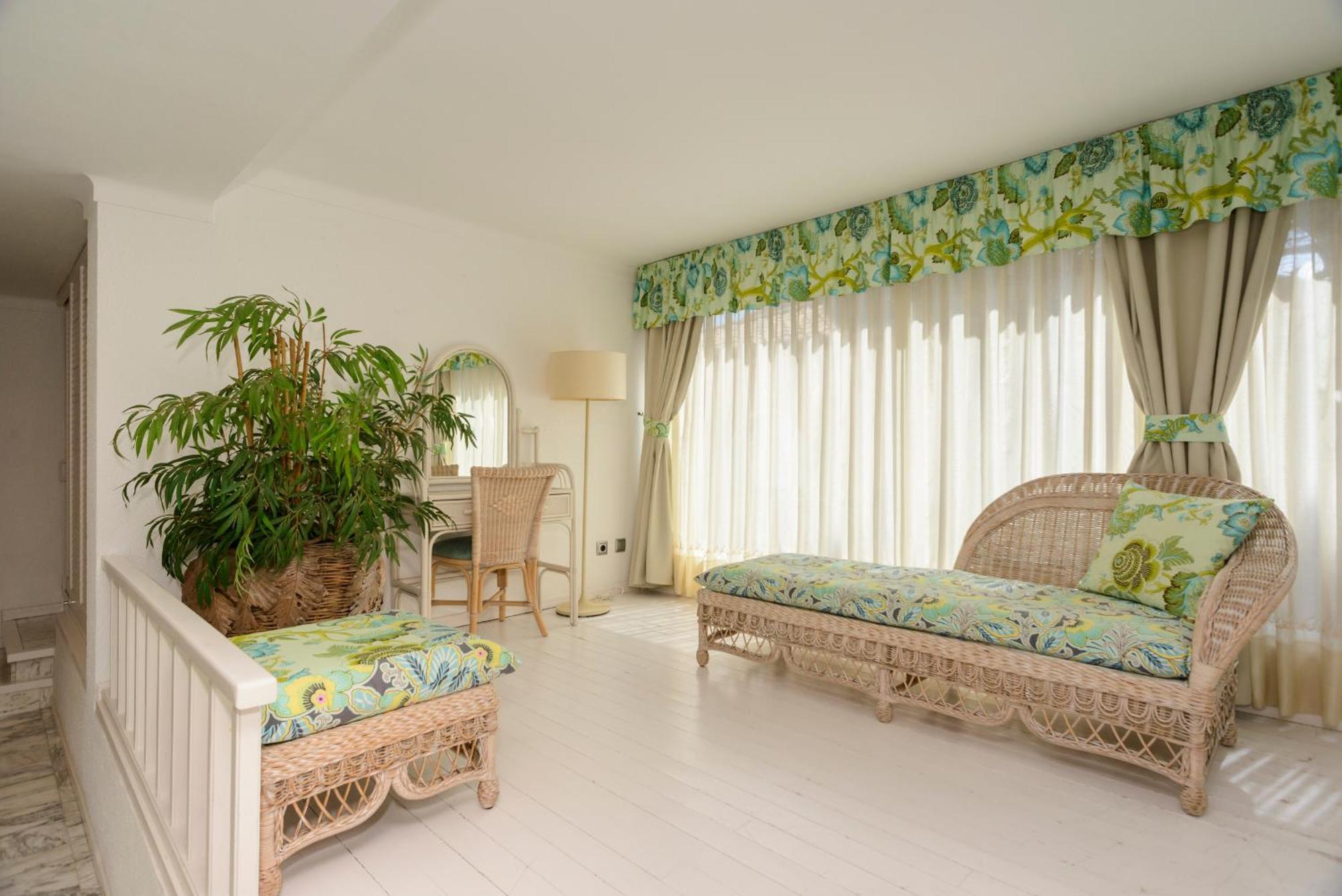 Villa Requesens On Canal Empuriabrava Zewnętrze zdjęcie
