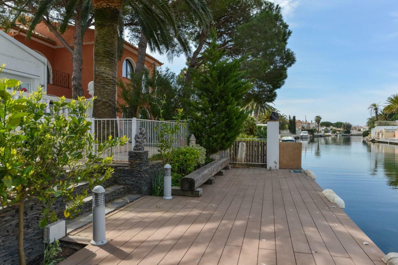 Villa Requesens On Canal Empuriabrava Zewnętrze zdjęcie
